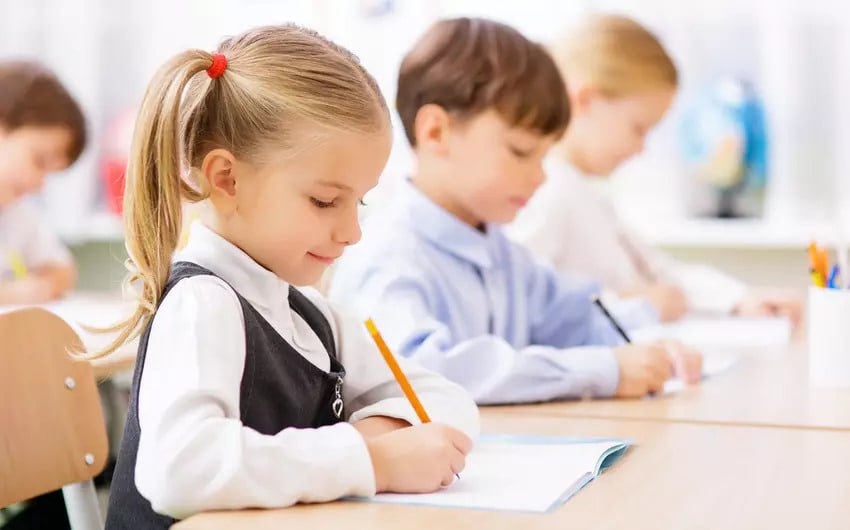 SON DƏQİQƏ: Bu liseydə rus bölməsinə qəbul dayandırıldı SON DƏQİQƏ: Bu liseydə rus bölməsinə qəbul dayandırıldı