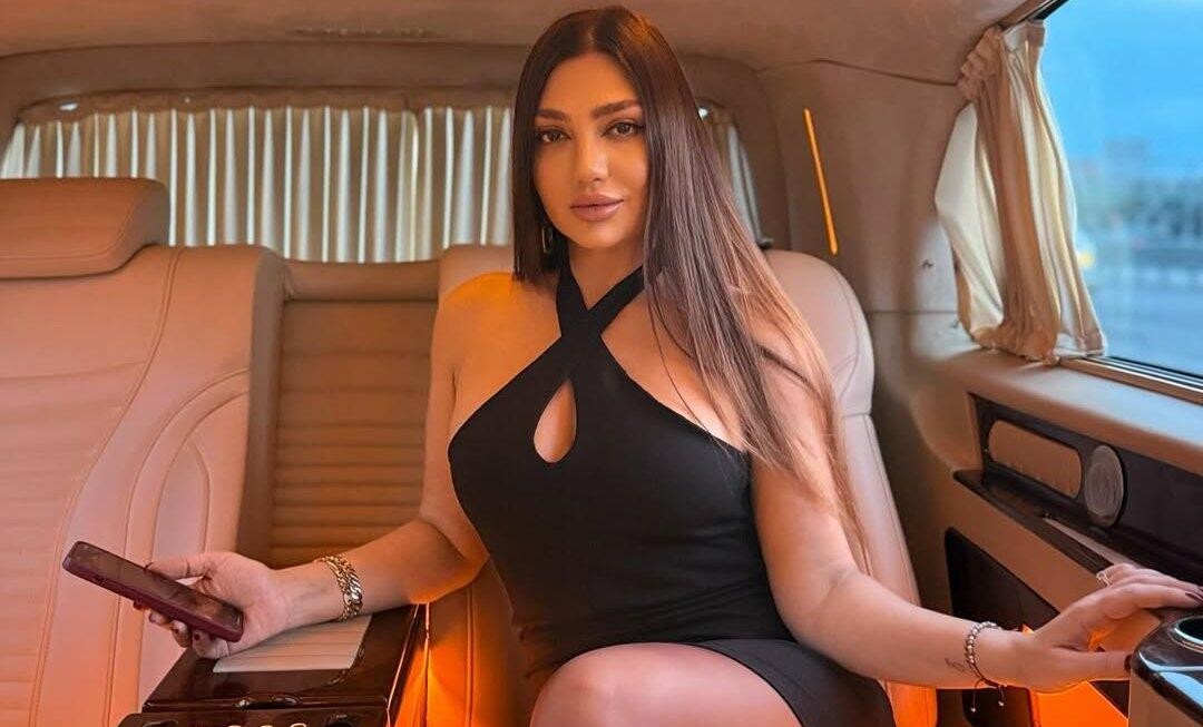 Tolik efirə yığıb məşhur müğənnini geyiminə görə BİABIR ETDİ - VİDEO