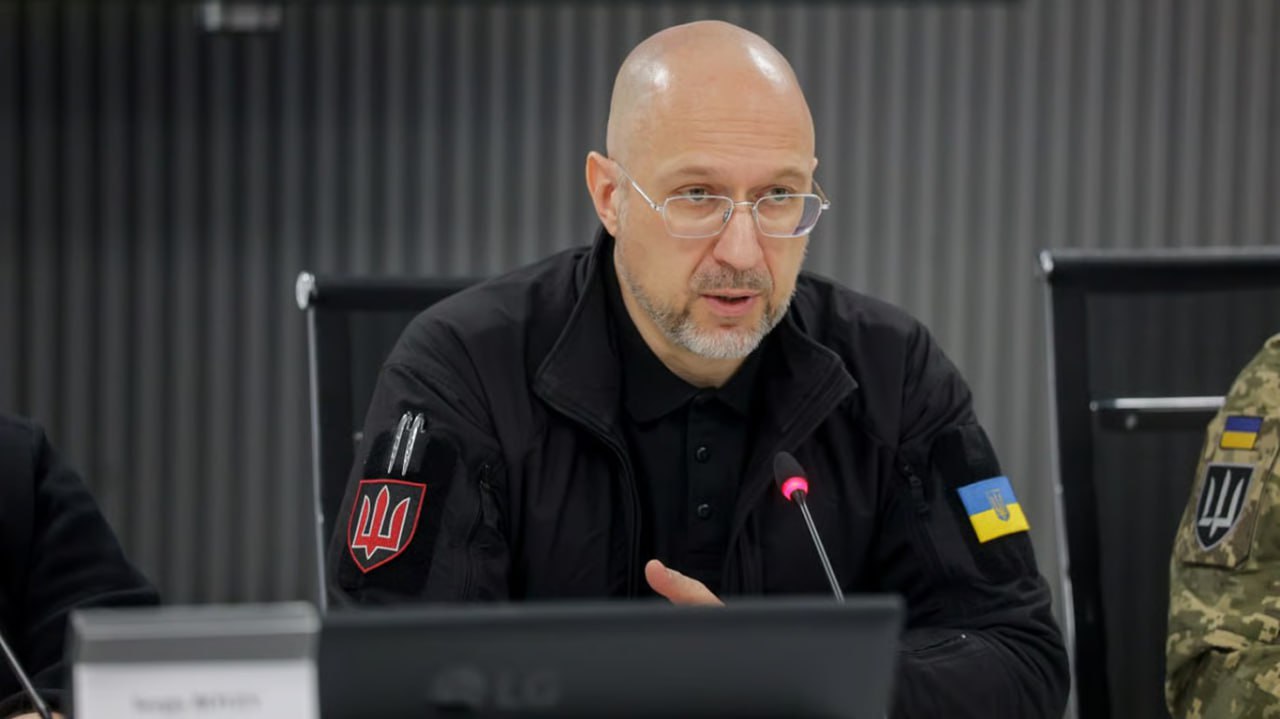 Ukraynanın müdafiə naziri vəzifəsindən azad edildi