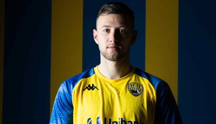 &ldquo;Kəpəz&rdquo; gürcü müdafiəçi transfer etdi