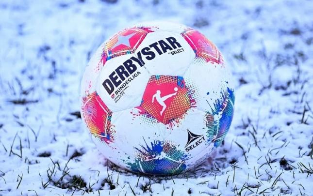 Növbəti Bundesliqa matçı TƏXİRƏ SALINDI