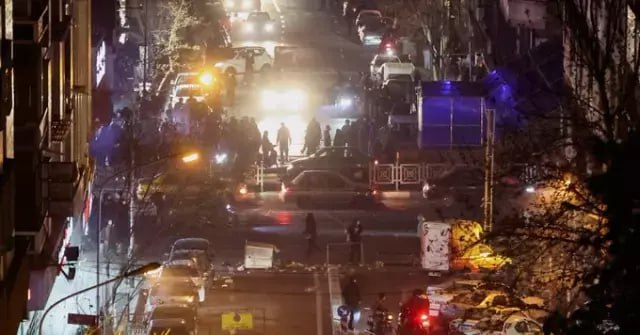 Qonşu ölkə qan gölünə döndü: Etirazlarda ölənlərin sayı 2 615-ə yüksəldi &ndash; FOTO/VİDEO