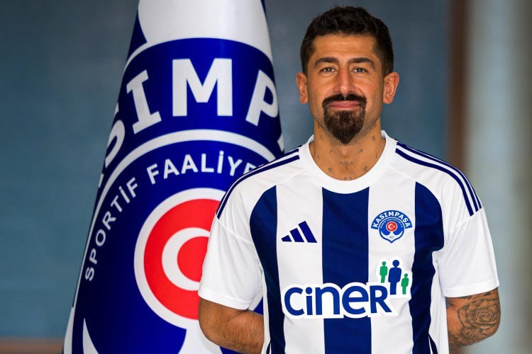&ldquo;Qalatasaray&rdquo;ın sabiq futbolçusu İstanbul klubuna KEÇDİ