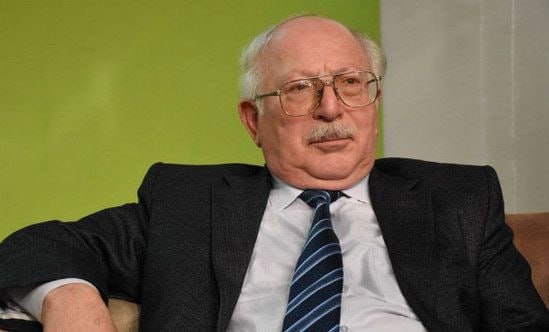 Təvəkkül Səlimov: &ldquo;Kişilər görüşəndə bir-birilərini öpürlər, ayıbdır&rdquo;