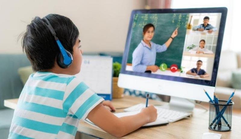 Rayonlarda distant təhsil BAŞLAYIR