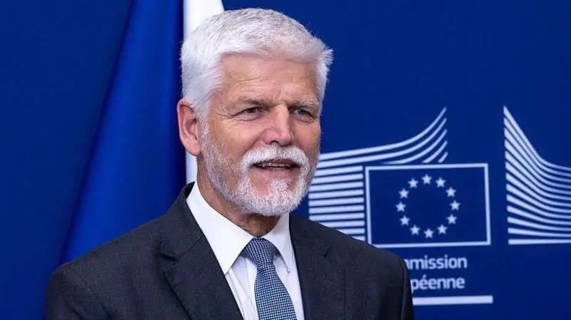 &ldquo;Ukrayna sülhə nail olmaq üçün ağır güzəştlərə getməlidir&rdquo; &ndash; Çexiya prezidenti