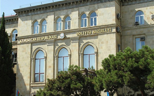 Bütün siyasi partiyalar reyestrini yenilədi - RƏSMİ