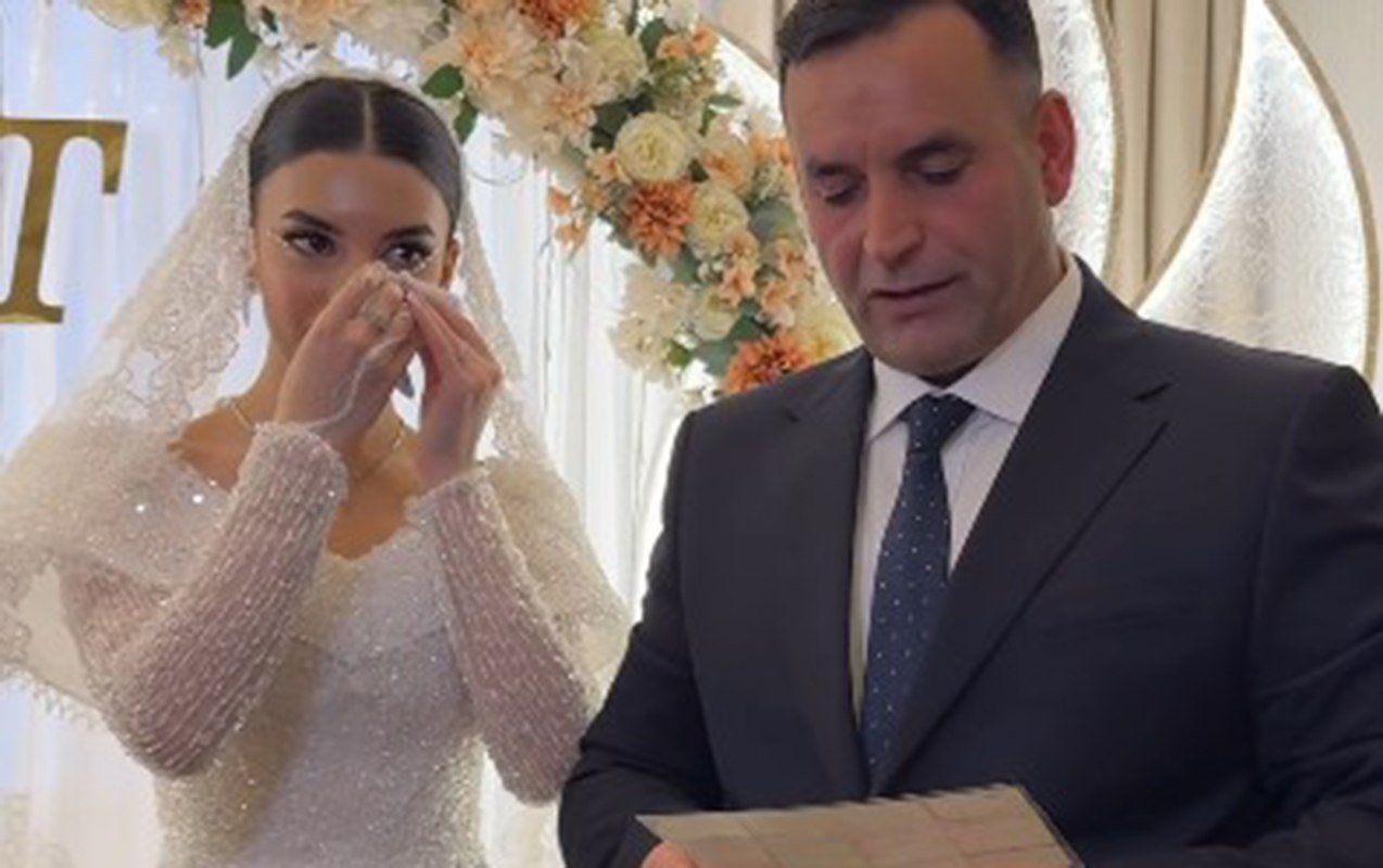 Yazdığı vəsiyyətnaməni qızının toyunda oxudu - VİDEO