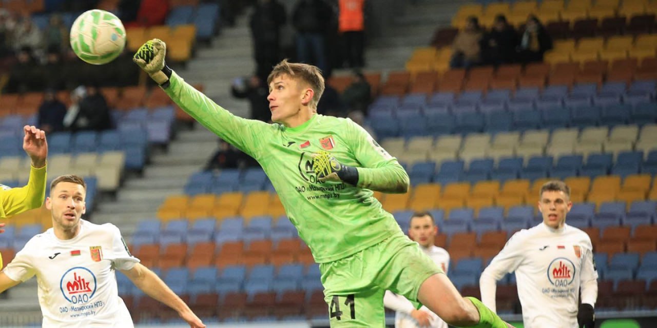 Plotnikovun Azərbaycan klubuna keçidi BAŞ TUTMADI