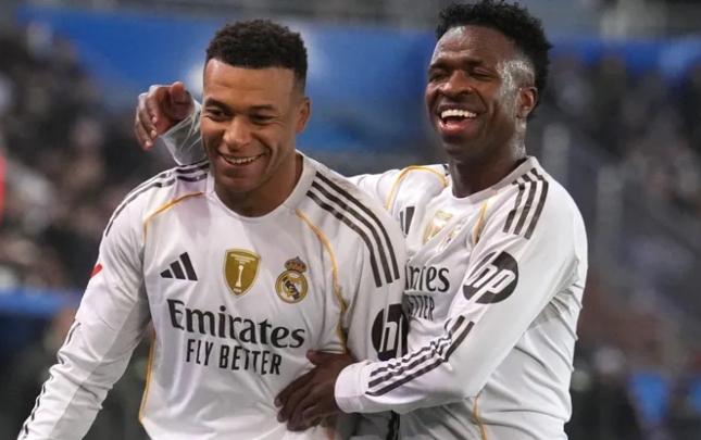 Çempionlar Liqasında həftənin ən yaxşı futbolçusu BİLİNDİ Çempionlar Liqasında həftənin ən yaxşı futbolçusu BİLİNDİ