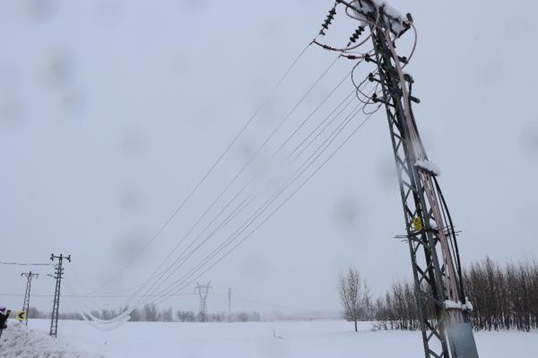 Qar yağan kimi işıqlar niyə sönür? - VİDEO