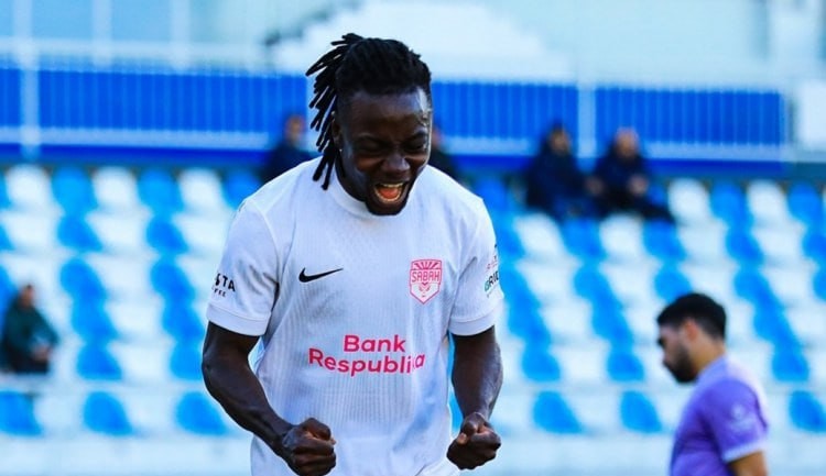 &ldquo;Sabah&rdquo; bu futbolçuya görə 100 min manat ÖDƏDİ