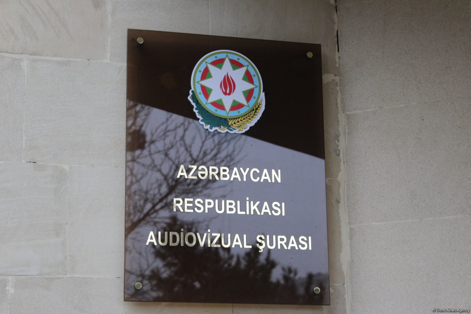 Audiovizual Şuradan Azərbaycan dilində qarşılığı olan xarici sözlərlə bağlı XƏBƏRDARLIQ Audiovizual Şuradan Azərbaycan dilində qarşılığı olan xarici sözlərlə bağlı XƏBƏRDARLIQ