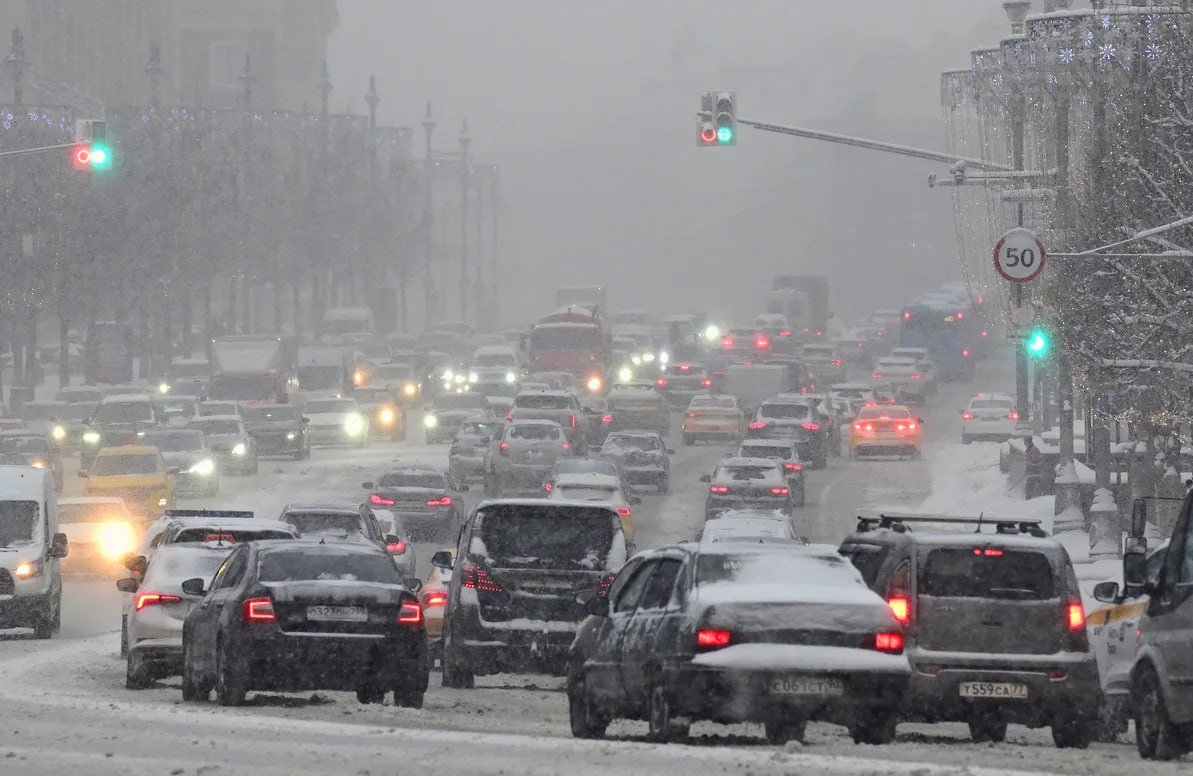 Moskvada 9 ballıq tıxac: Taksi qiymətləri 3,5 dəfə artdı - SƏBƏB