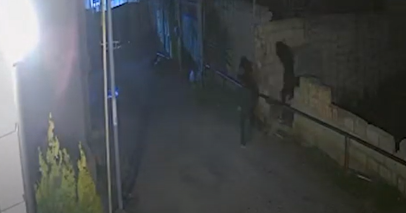 Oğurluq etdikləri evlərin kameralarını sındıranlar saxlanıldı &ndash; ANBAAN VİDEO