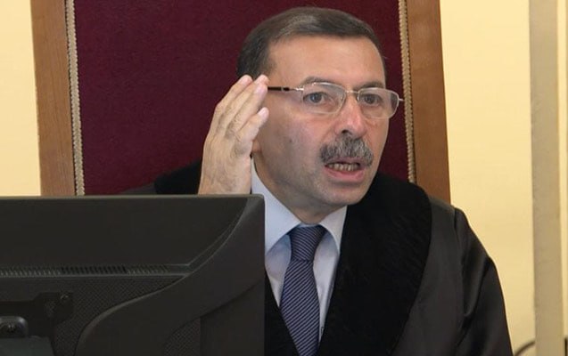 Azad Məcidova hakim pensiyası verilmir - 4 881 manatdan narazıdır Azad Məcidova hakim pensiyası verilmir - 4 881 manatdan narazıdır