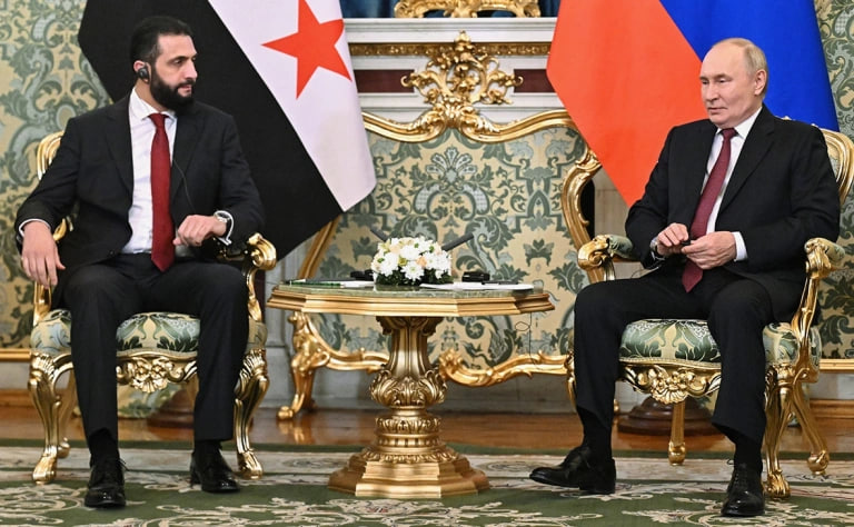 Əhməd Əş Şaraa ilə Putin arasında Kremldə görüş keçirilir - VİDEO Əhməd Əş Şaraa ilə Putin arasında Kremldə görüş keçirilir - VİDEO