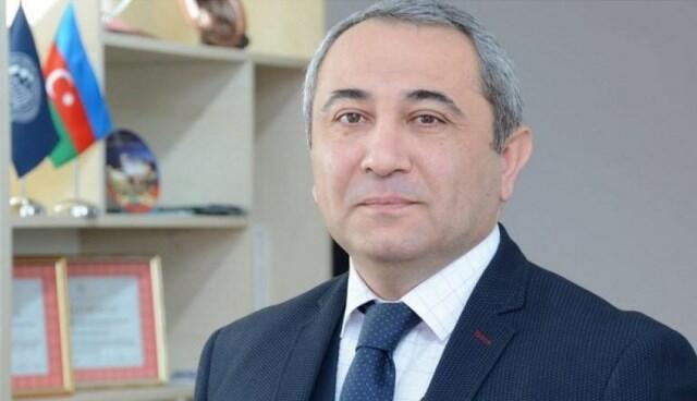 Özü 20 min, sıravi əməkdaşları isə 500-600 manat maaş... Özü 20 min, sıravi əməkdaşları isə 500-600 manat maaş...