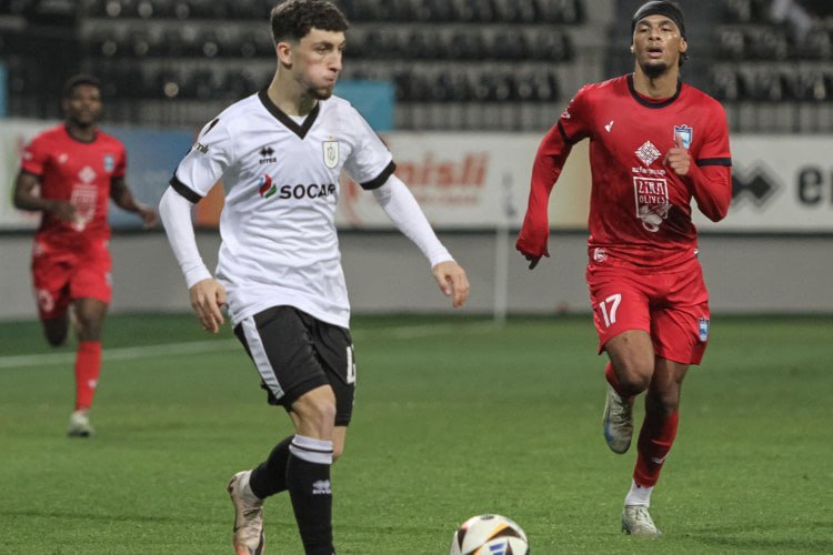 &ldquo;Neftçi&rdquo;nin üzvü xarici klubların diqqət mərkəzində