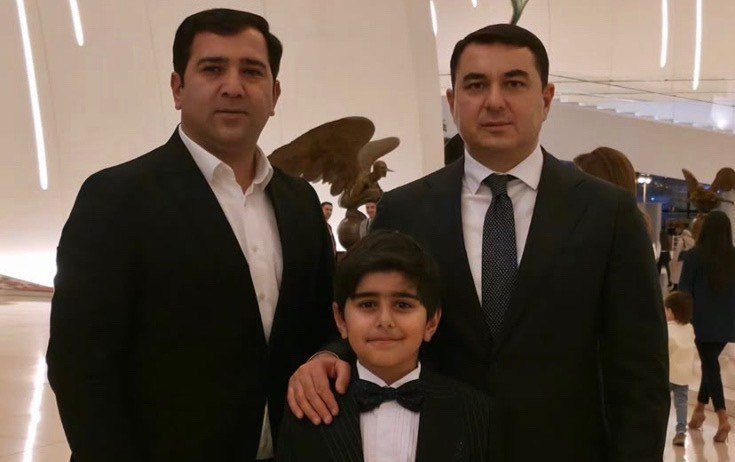 Nazirlə oğlunun FOTOsunu paylaşıb bunları yazdı Nazirlə oğlunun FOTOsunu paylaşıb bunları yazdı