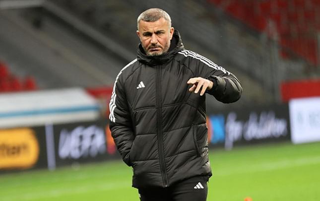 Qurban Qurbanov hakimin qərarına əsəbiləşdi - VİDEO