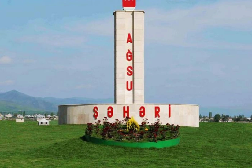 Şüşə qırığı ilə 33 yaşlı kişini xəstəxanalıq etdi - Cinayətin təfərrüatı