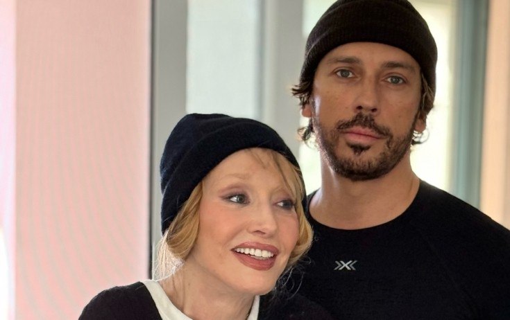 Puqaçova Qalkinlə Alp dağlarında belə dincəlir &ndash; FOTO