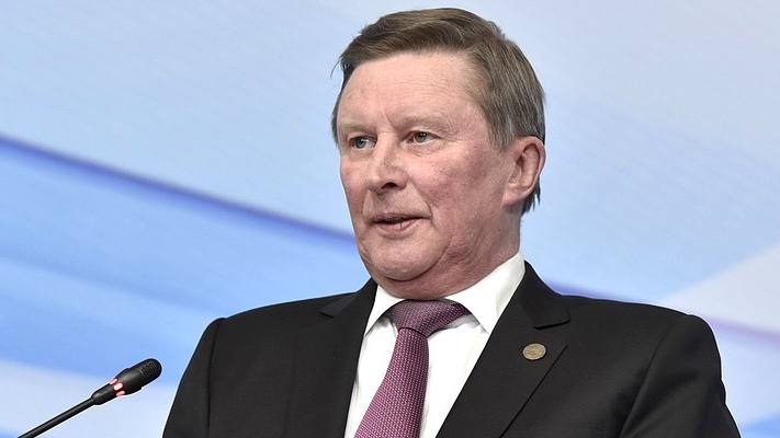 Putin Sergey İvanovu tutduğu vəzifədən AZAD ETDİ