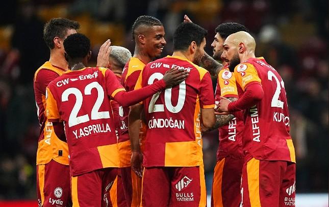 "Qalatasaray" və "Başakşehir"dən QƏLƏBƏ