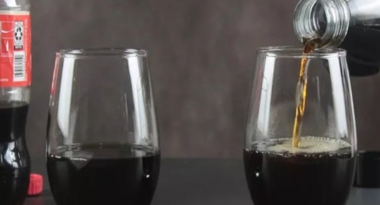 "Coca-Cola"ya görün nələr qatılır? - Həqiqət ortaya çıxdı