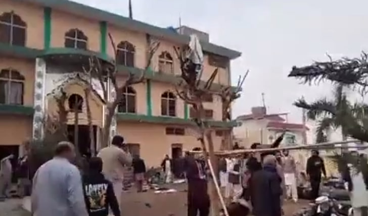 Pakistanda partlayış: Çox sayda ölü və yaralı var &ndash; VİDEO