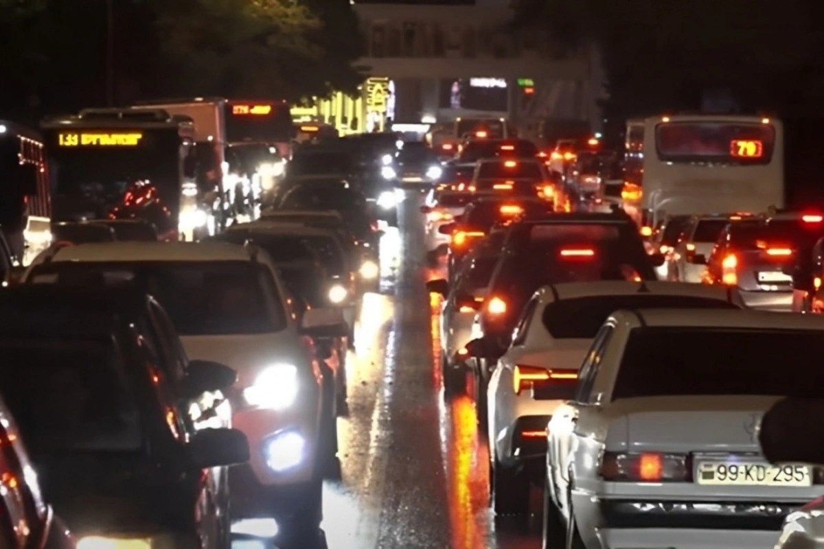 Bakının 14 küçə və prospektində SIXLIQ VAR Bakının 14 küçə və prospektində SIXLIQ VAR