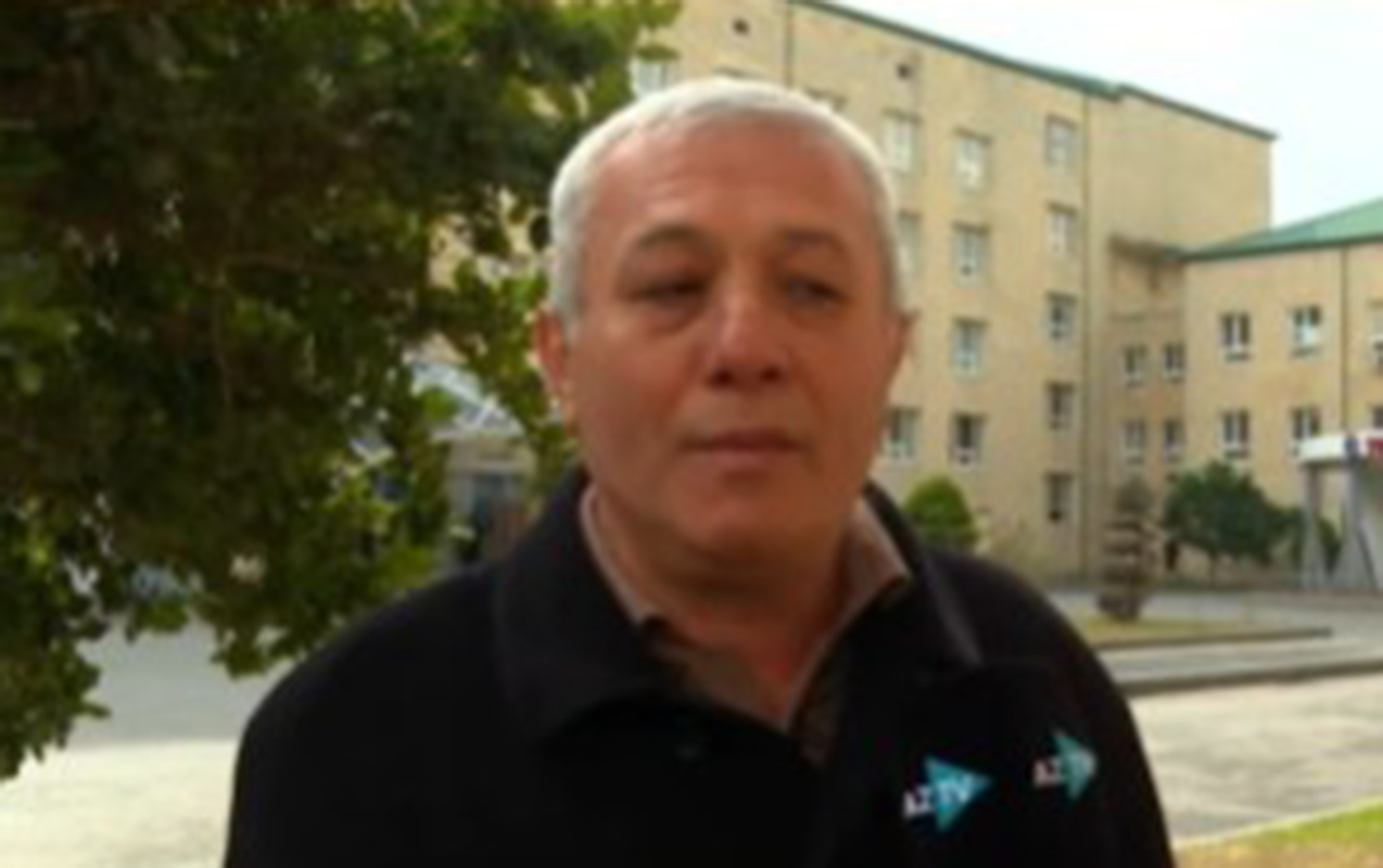 Şagirdi tərəfindən güllələnən müəllimin atası NƏLƏR DANIŞDI ? &ndash; VİDEO