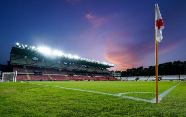 Stadionun vəziyyətinə görə matç TƏXİRƏ SALINDI
