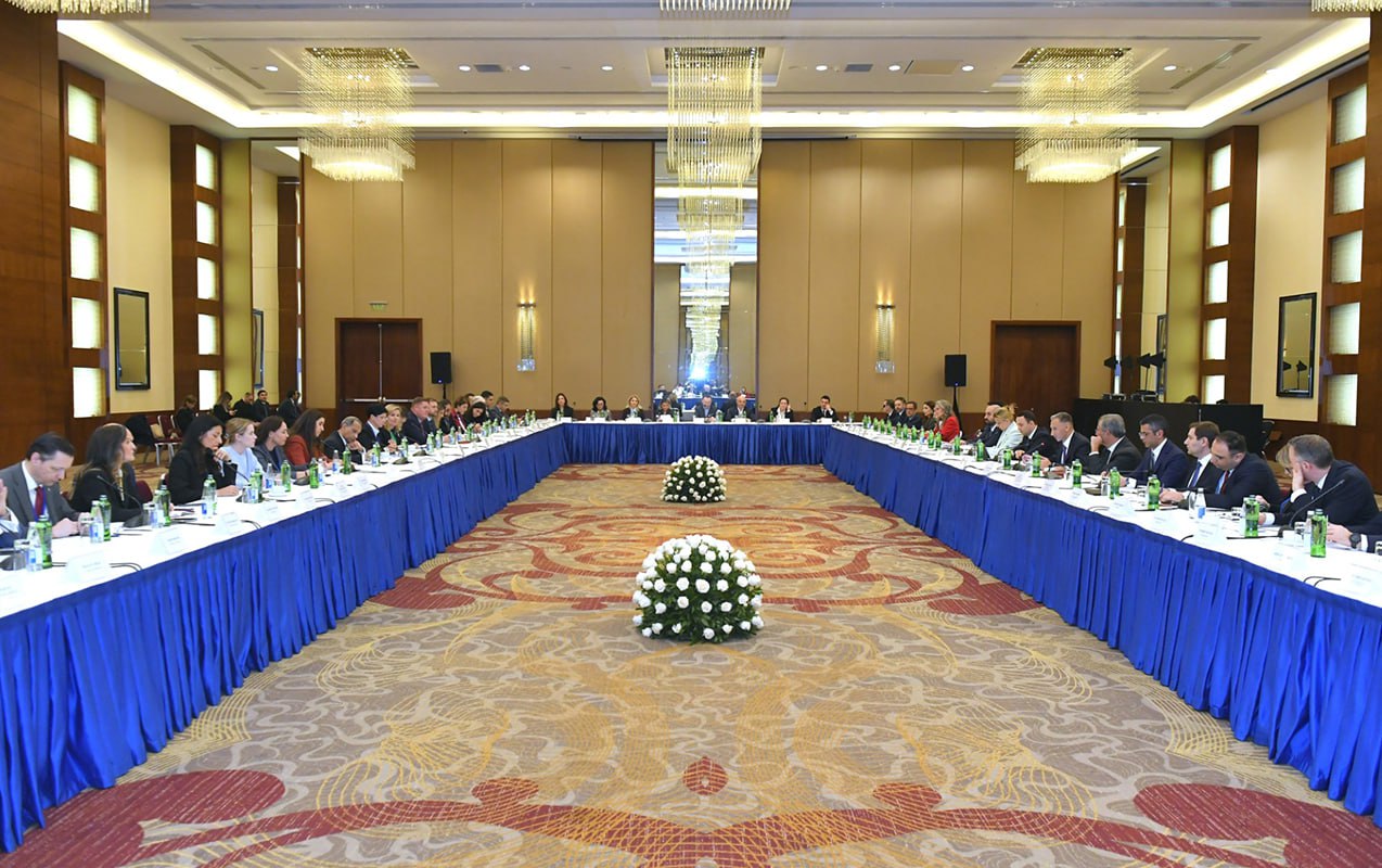 Rəşad Nəbiyev ABŞ şirkətlərinin rəhbərləri ilə görüşdü &ndash; FOTO