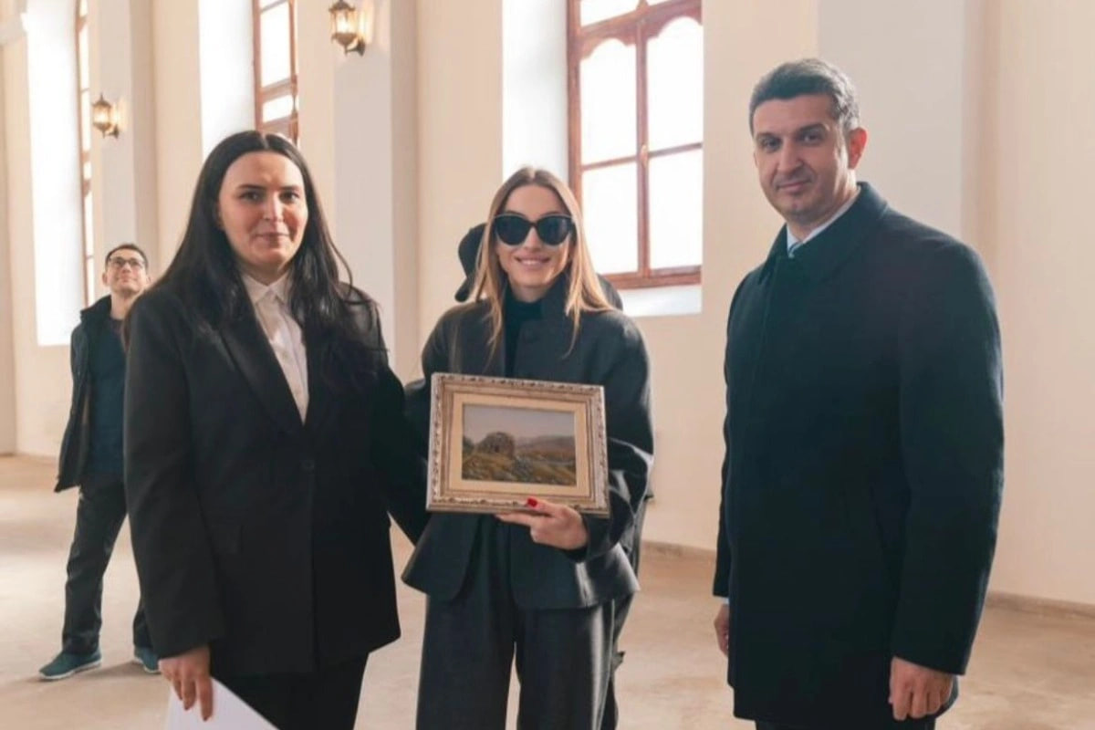 Alena Əliyeva Müqəddəs İohann lüteran kilsəsindən paylaşım etdi - FOTO