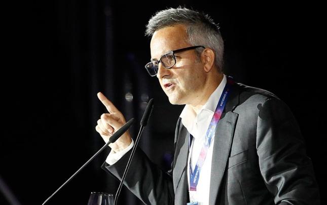 Laportanı fırıldaqçılıqda İTTİHAM ETDİ