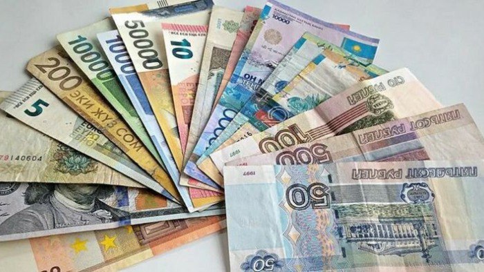 Avro bahalaşdı, rubl ucuzlaşdı &ndash; YENİ MƏZƏNNƏ