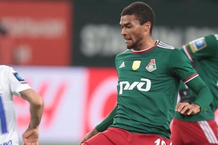 &ldquo;Lokomotiv&rdquo;in futbolçusu &ldquo;Turan Tovuz&rdquo;da &ndash; FOTO