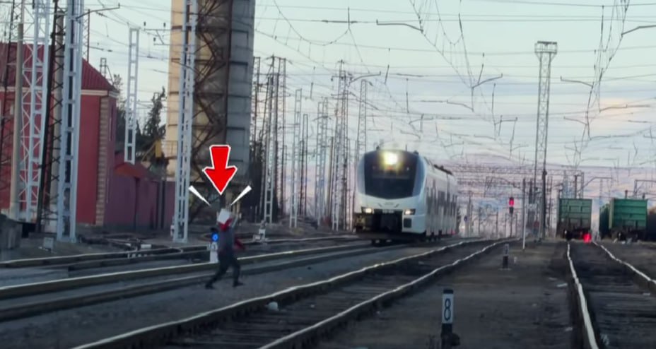 ADY-dən ÇAĞIRIŞ - &ldquo;Dəmir yolunu yüz ölçün, bir keçin&rdquo; &ndash; FOTO