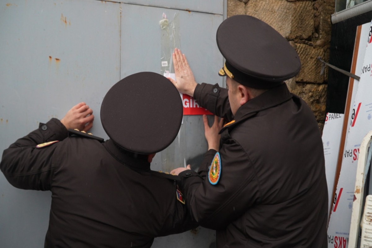 Bakıda mebel sexi bağlandı &ndash; FOTO/VİDEO