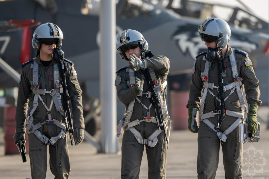 Azərbaycan səması onlara əmanətdir – FOTO Azərbaycan səması onlara əmanətdir – FOTO