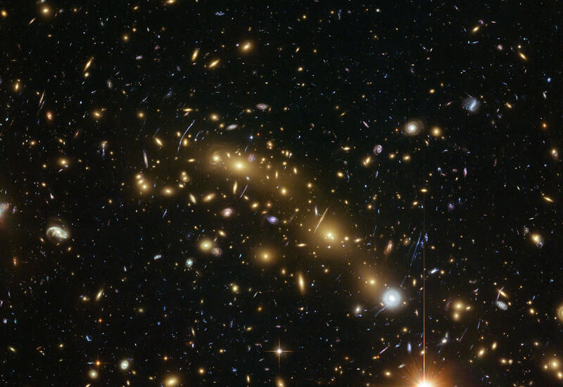 Uzaq qalaktikada “həyat molekulları” aşkar edildi Uzaq qalaktikada “həyat molekulları” aşkar edildi