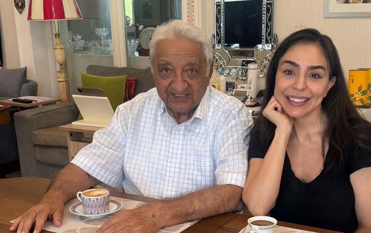 Leyla Əliyevadan babasına AD GÜNÜ təbriki Leyla Əliyevadan babasına AD GÜNÜ təbriki