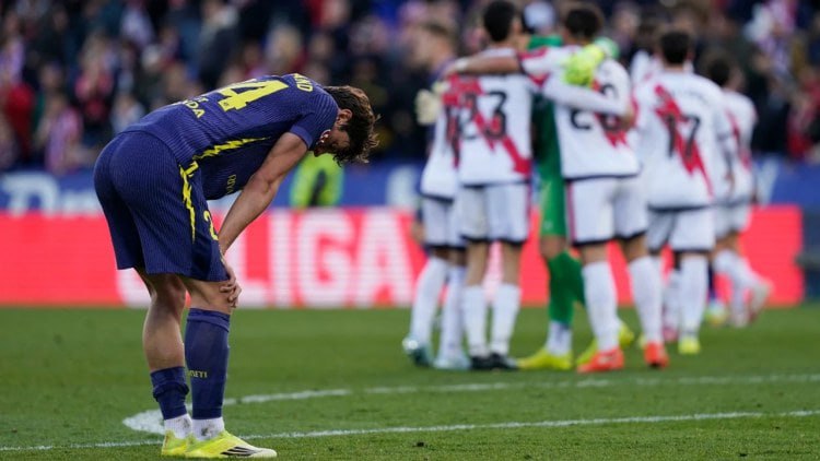 “Atletiko”dan gözlənilməz məğlubiyyət - VİDEO “Atletiko”dan gözlənilməz məğlubiyyət - VİDEO