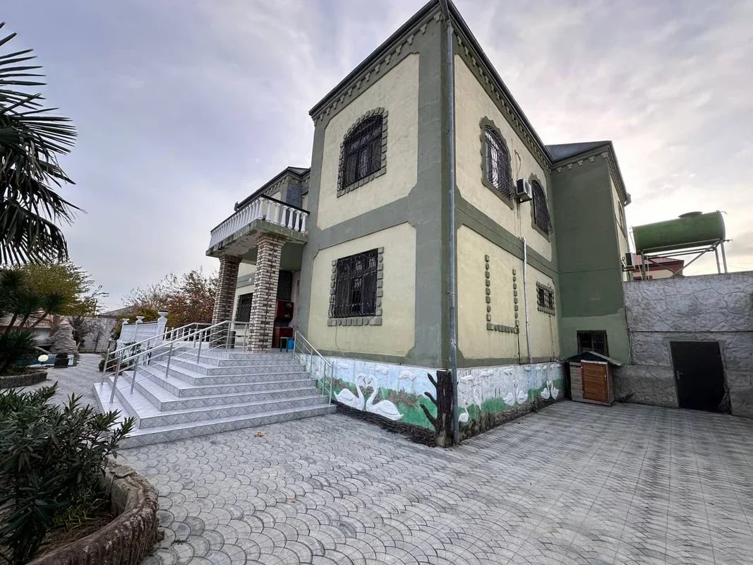 Nəsimi Nəbizadə ilə gündəmə gələn mərkəzin fəaliyyəti DAYANDIRILDI