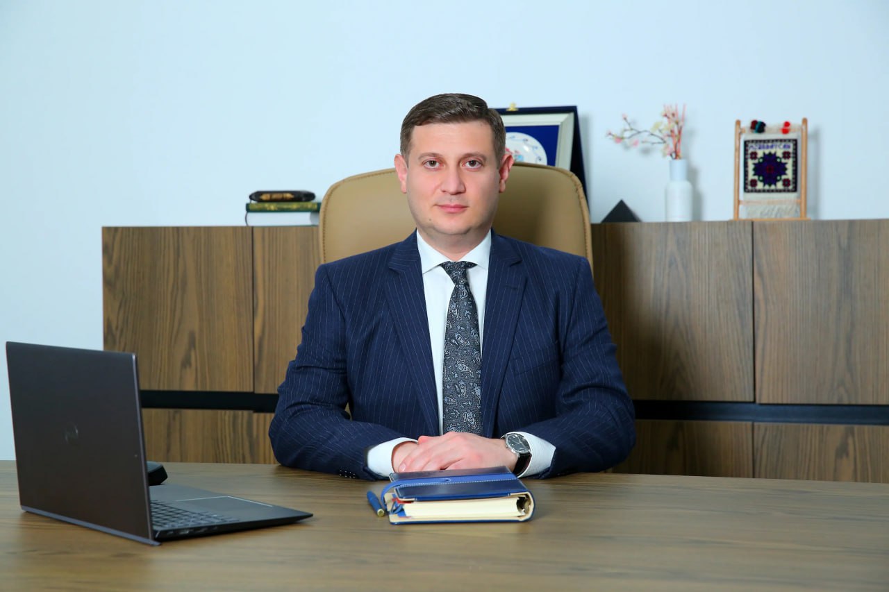 Vüqar Qurbanovun səlahiyyətlərini icra edən Anar İsrafilov KİMDİR? &ndash; DOSYE