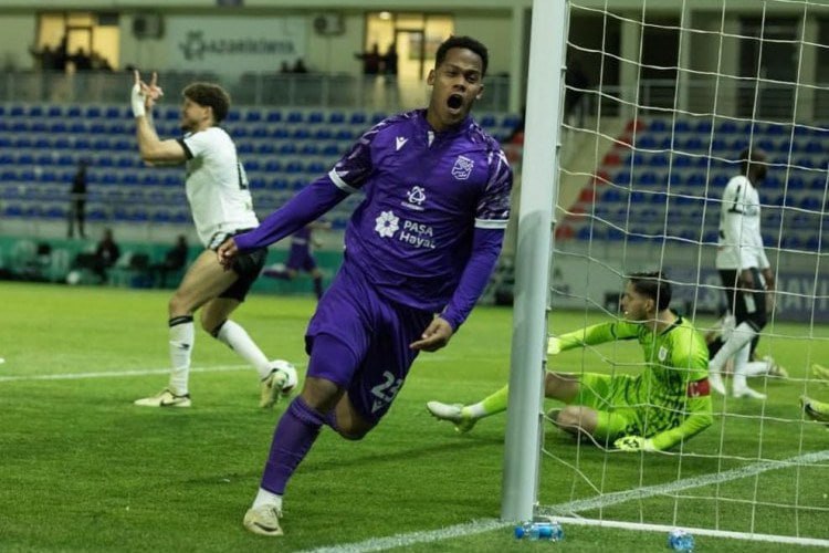 “Sumqayıt” bu futbolçunu saxlamaq istəyir “Sumqayıt” bu futbolçunu saxlamaq istəyir