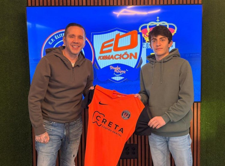 İspaniya klubu azərbaycanlı futbolçu ilə müqavilə bağladı İspaniya klubu azərbaycanlı futbolçu ilə müqavilə bağladı