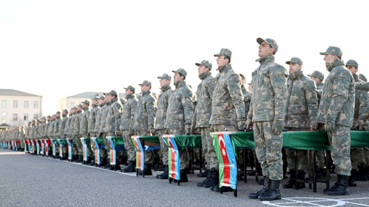 Ali təhsilli şəxslər üçün əsgərlik qaydaları dəyişdi - AÇIQLAMA